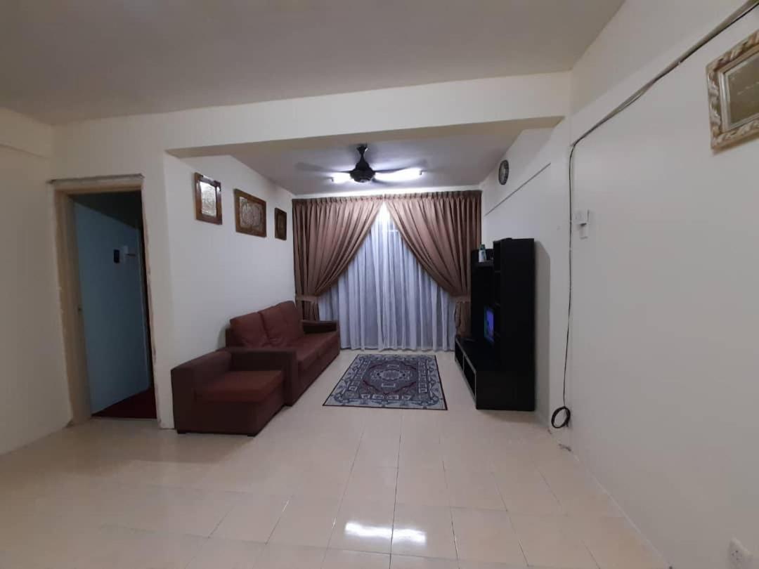 Dhuha Homestay @ Seri Alam Masai , Johor Экстерьер фото