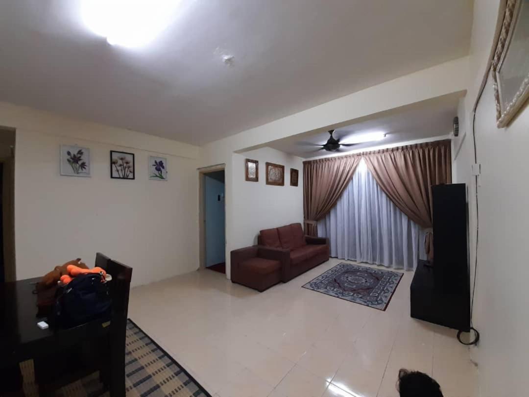 Dhuha Homestay @ Seri Alam Masai , Johor Экстерьер фото